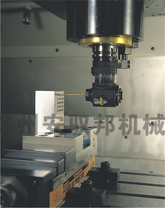 MST數控角度頭現(xiàn)場加工圖片